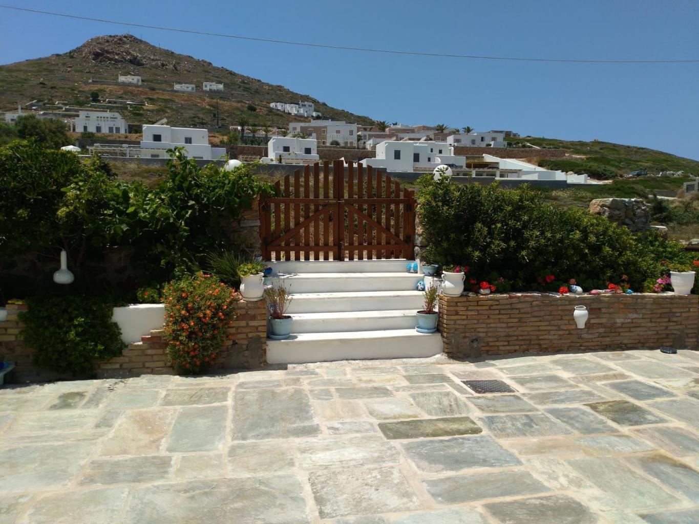 Delight Apartments Suites Stelida  Dış mekan fotoğraf